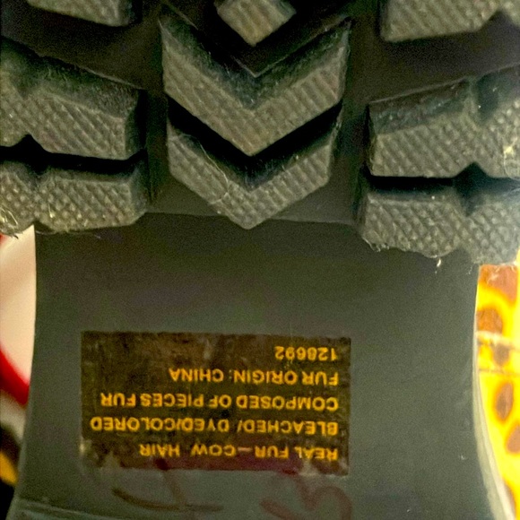 💯New Steve Madden Cow Fur Boots - Picture 7 of 7